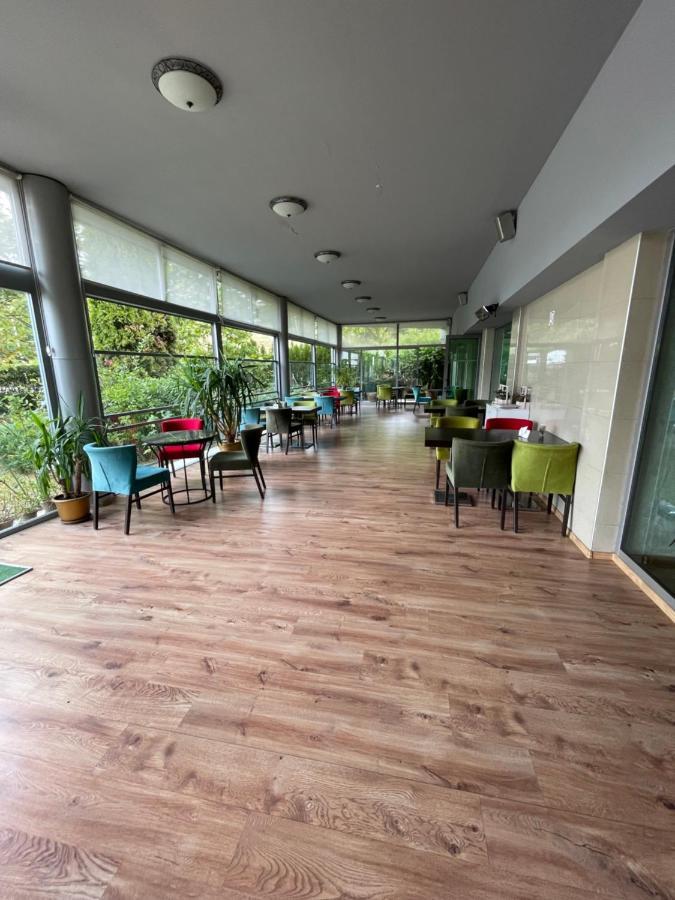 Terra Europe Brontes Hotel Targovishte  Exterior photo